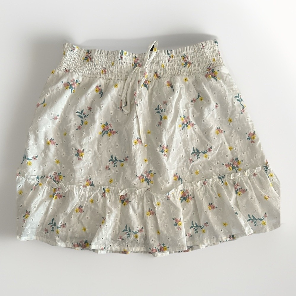 Womens Cottagecore Floral‎ Eyelet Mini Skirt M Ruffle Soft Girl Spring Romantic
